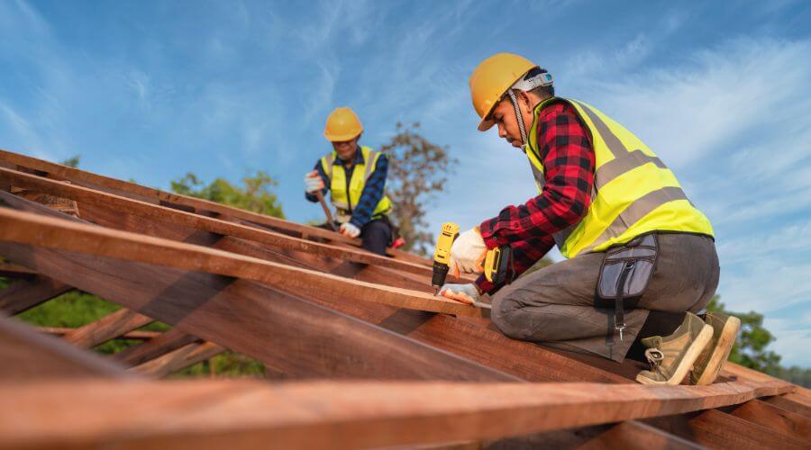 Professional gutter cleaning in Palestine, AR